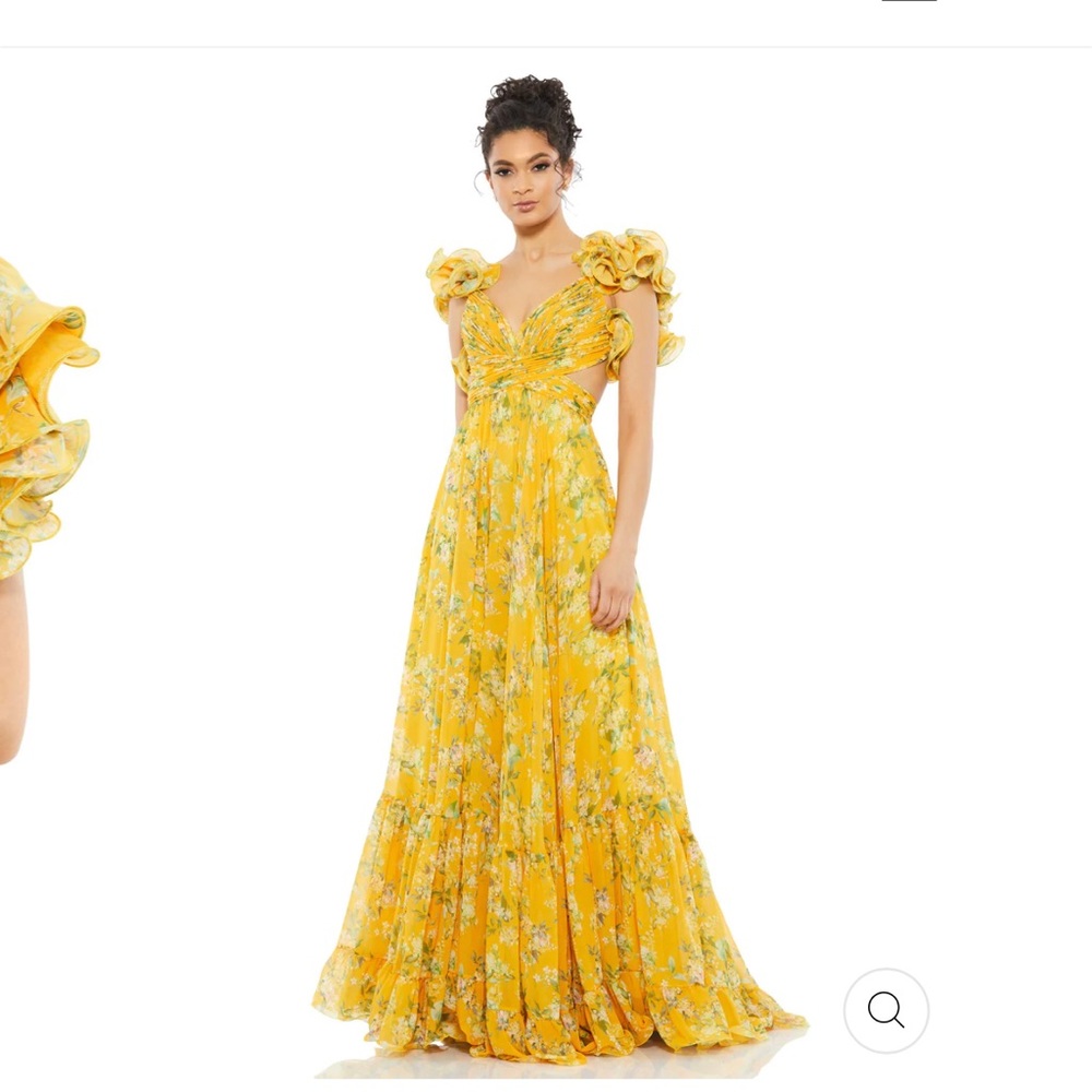 New Mac Dugal dress never worn